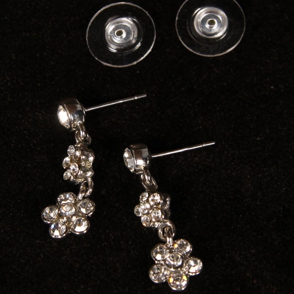 Pronovias PT-1352 Swarovski Crystal Drop Earrings_3